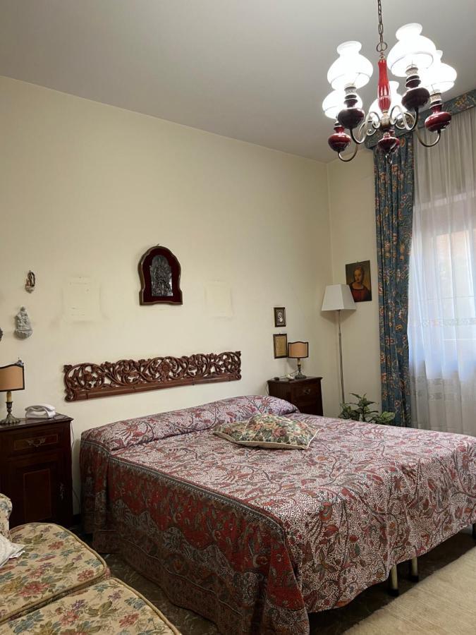 Holiday & House - Imparato Palermo Centro Politeama Exterior photo